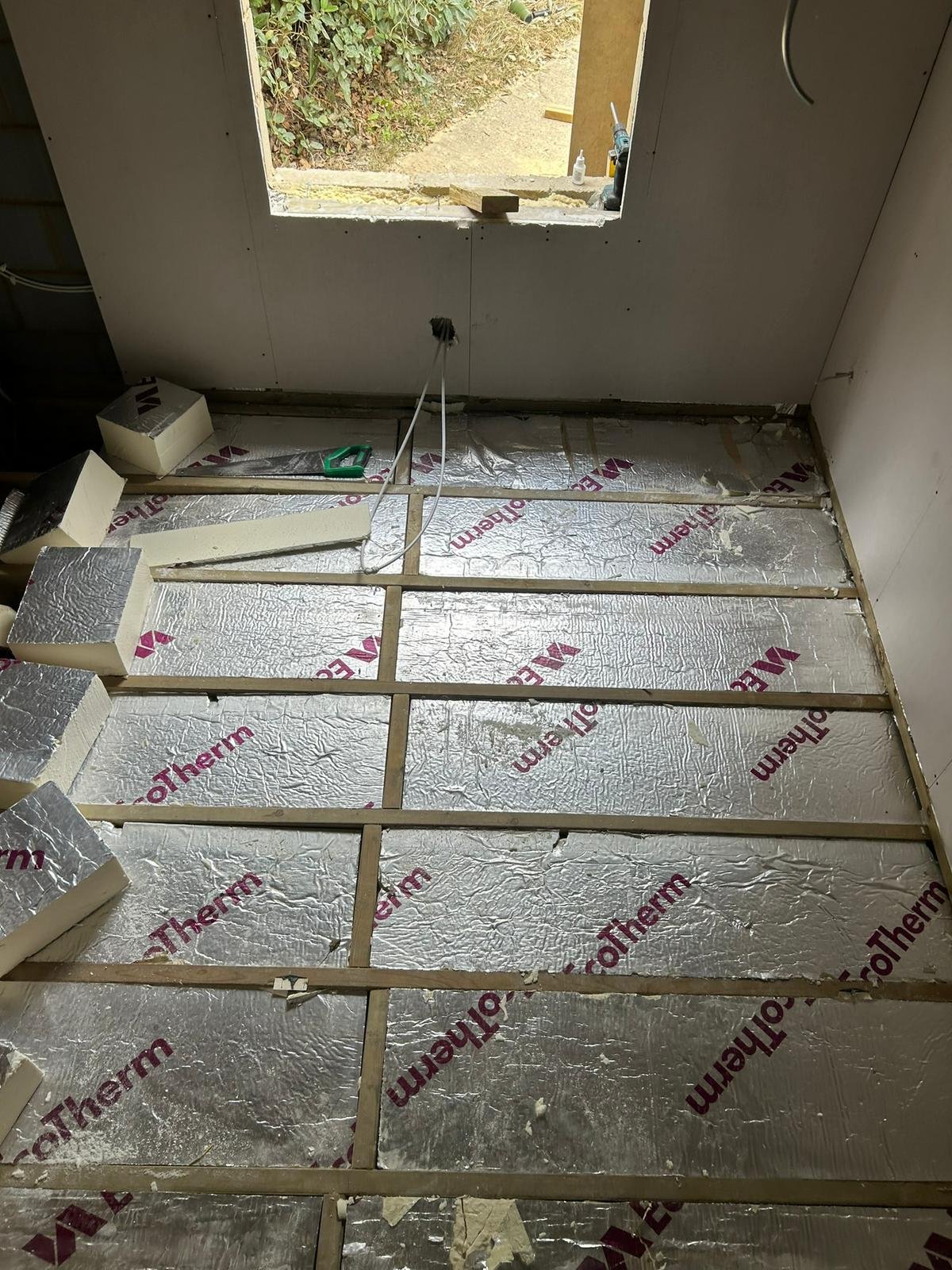 Roof & Joists 6